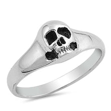Load image into Gallery viewer, Sterling Silver Oxidize Skull Shaped Plain RingsAnd Face Height 9mm