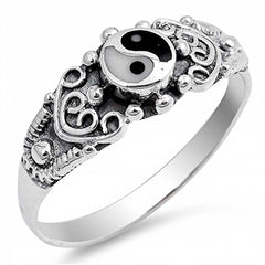 Sterling Silver With Cubic Zirconia Stone RingAnd Face Height 8mm