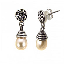 Load image into Gallery viewer, Sterling Silver Bali Fresh Water Pearl Oxidized Earrings