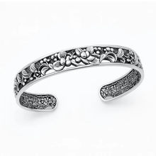 Load image into Gallery viewer, Sterling Silver Oxidized And Polished Floral Cuff Bracelet