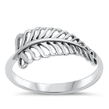 Load image into Gallery viewer, Sterling Silver Oxidized Leaf Ring