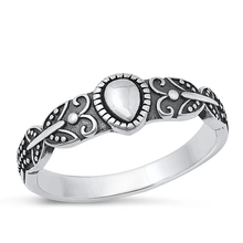 Load image into Gallery viewer, Sterling Silver Oxidized 6.7mm Butterfly Ring
