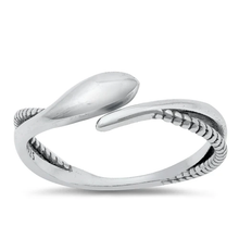 Load image into Gallery viewer, Sterling Silver Oxidized 6.7mm Snake Ring