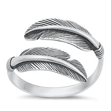 Load image into Gallery viewer, Sterling Silver Oxidized Feathers Ring