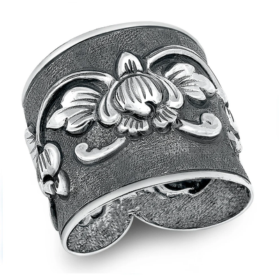 Sterling Silver Oxidized Floral Design Ring