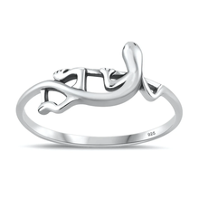 Load image into Gallery viewer, Sterling Silver Oxidized And Polished Lizard Ring