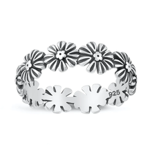 Load image into Gallery viewer, Sterling Silver Oxidized And Polished 5.7mm Flowers Ring