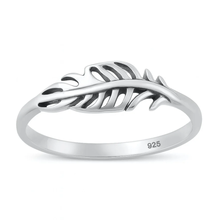 Load image into Gallery viewer, Sterling Silver Oxidized And Polished Feather Ring