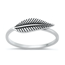 Load image into Gallery viewer, Sterling Silver Oxidized And Polished Leaf 6mm Ring