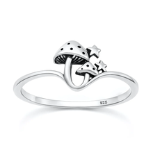 Load image into Gallery viewer, Sterling Silver Oxidized And Polished Mushroom And Star Ring