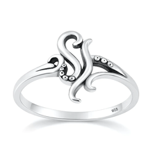 Load image into Gallery viewer, Sterling Silver Oxidized And Polished Tentacles Ring