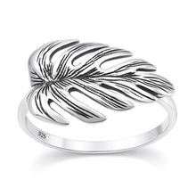 Load image into Gallery viewer, Sterling Silver Oxidized And Polished Plant Ring