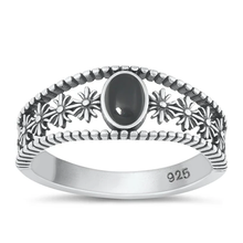 Load image into Gallery viewer, Sterling Silver Oxidized Flowers Black Agate Stone Ring