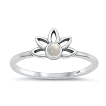 Load image into Gallery viewer, Sterling Silver Oxidized 7.6mm Moonstone Stone Ring