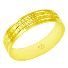 Load image into Gallery viewer, Sterling Silver Gold Plated Diamond Cut Ring