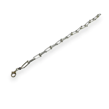 Load image into Gallery viewer, Sterling Silver Bow 4.8mm Paperclip Link Bracelet--Length 7.5&quot;