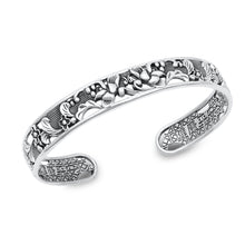 Load image into Gallery viewer, Sterling Silver Oxidized Leaves Bangle Bracelet Thickness-10.6mm, Inside Diameter-50x65mm