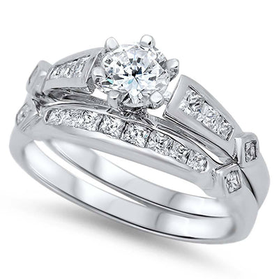 Sterling Silver Pincess Cut Clear CZ 2 Piece Engagement Ring Set with a Round Clear CZ in the CenterAnd Ring Face Width of 7MM and Ring Band Width of 2MM