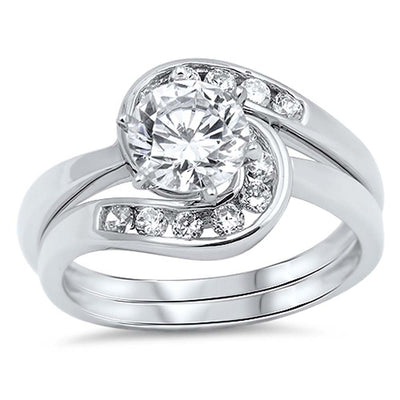 Sterling Silver Round Shaped Cubic Zirconia Wedding RingAnd Face Height 6mmAnd Band Width 2mm