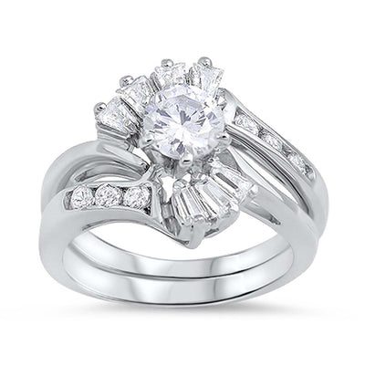 Sterling Silver Round Shaped Cubic Zirconia Wedding RingAnd Face Height 7mmAnd Band Width 2mm