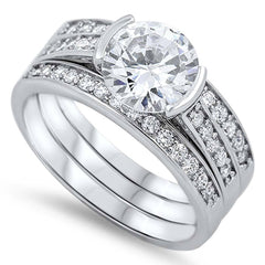 Sterling Silver Round Shaped Cubic Zirconia Wedding RingAnd Face Height 7mmAnd Band Width 2mm