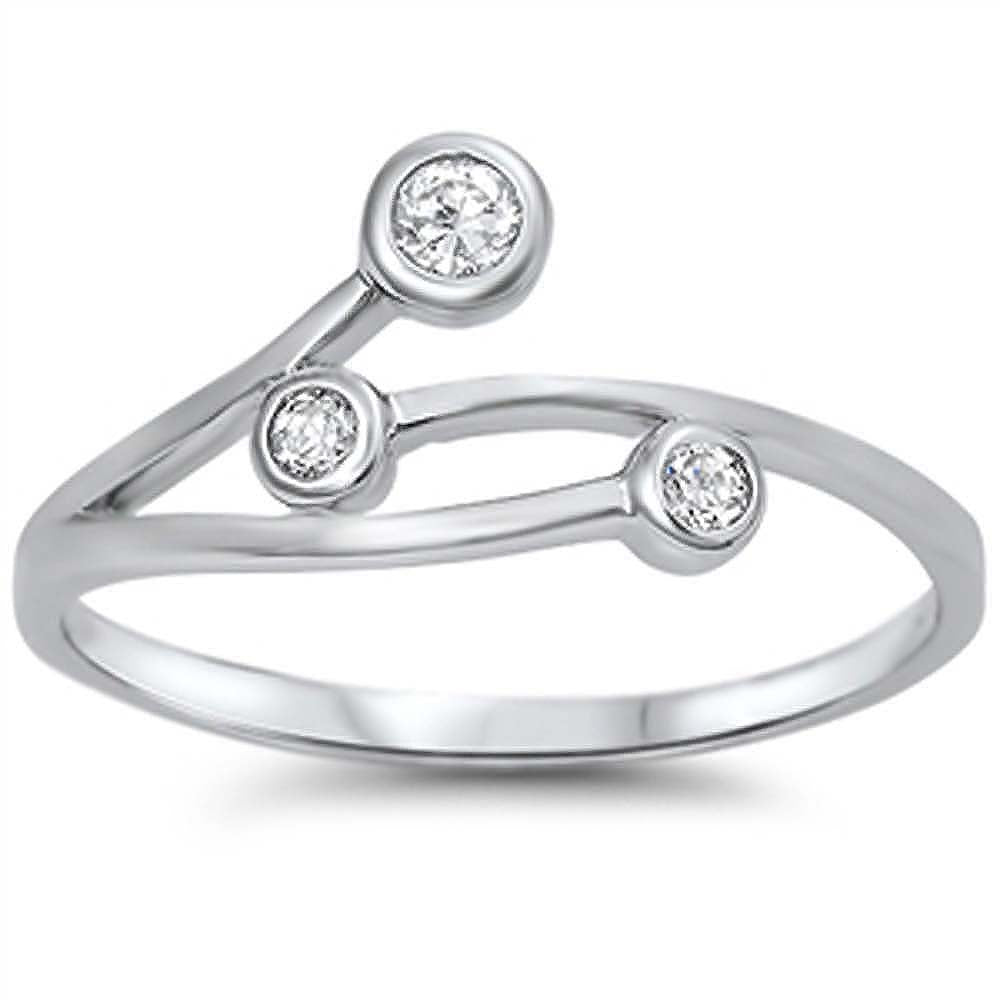 Sterling Silver Rounds Shaped Clear CZ RingAnd Face Height 9mm