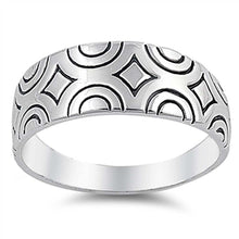 Load image into Gallery viewer, Sterling Silver Modish Patterned Ring with Face Height of 8MM