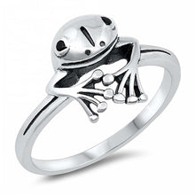 Load image into Gallery viewer, Sterling Silver Peeping Frog Ring
