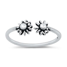 Load image into Gallery viewer, Sterling Silver Flower Ring