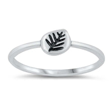 Load image into Gallery viewer, Sterling Silver Oxidized Fern Fossil Ring