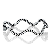 Load image into Gallery viewer, Sterling Silver Wavy Ring - silverdepot