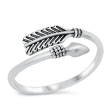 Load image into Gallery viewer, Sterling Silver Oxidized Arrow Ring
