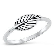 Load image into Gallery viewer, Sterling Silver Oxidized Leaves Ring