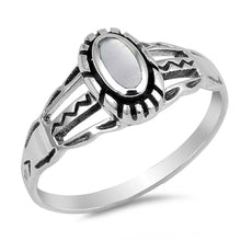 Load image into Gallery viewer, Sterling Silver Oval Mother of Pearl with Tribal Pattern Design Split Band RingAnd Face Height of 9MMAnd Band Width: 2MM