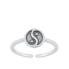 Load image into Gallery viewer, Sterling Silver Oxidized Yin Yang Toe Ring