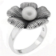 Load image into Gallery viewer, Sterling Silver Flower With Pearl Oxidized Ring